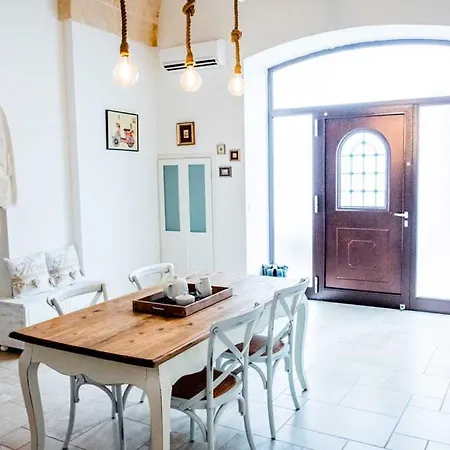 아파트 Casa Venafra *